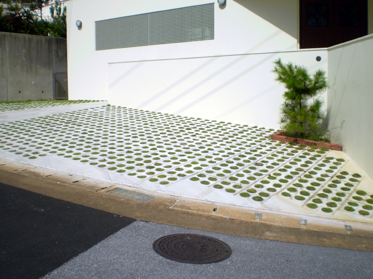 植生ブロックの施工