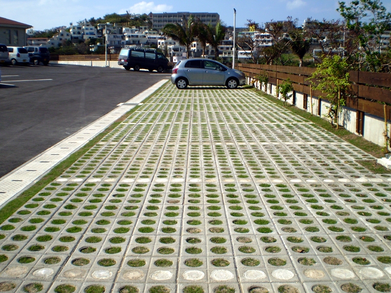 植生ブロックの施工新川地内（その2）　