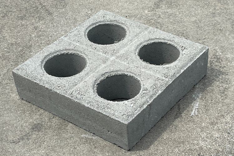 植生ブロック表面粗面仕上げタイプ